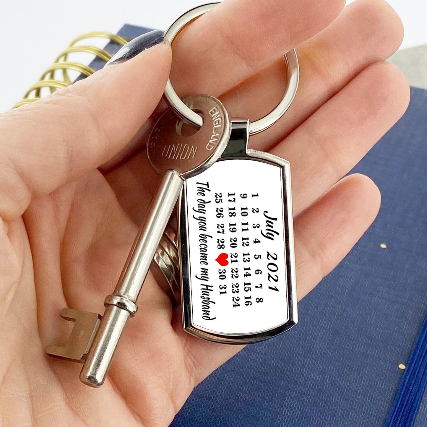 Personalised Calendar Keyring, Anniversary, Wedding, Birthday Gift